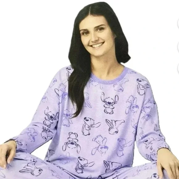 Disney Stitch Long Sleeve Lounge Top Sleepwear NEW Women Medium Oversized Purple - Picture 2 of 13